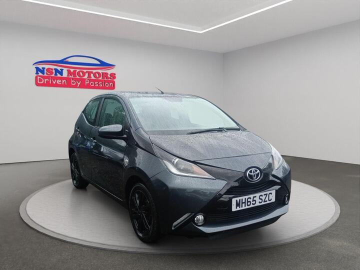 Toyota AYGO 1.0 VVT-i X-pression Euro 6 5dr