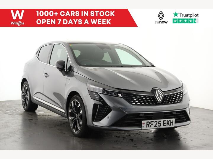Renault Clio 1.6 E-TECH Techno Auto Euro 6 (s/s) 5dr Renault Clio 1.6 E-TECH Techno Auto Euro 6 (s/s) 5dr