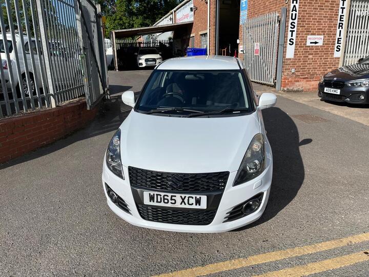 Suzuki Swift 1.6 Sport Euro 6 3dr (SNav) Suzuki Swift 1.6 Sport Euro 6 3dr (SNav)
