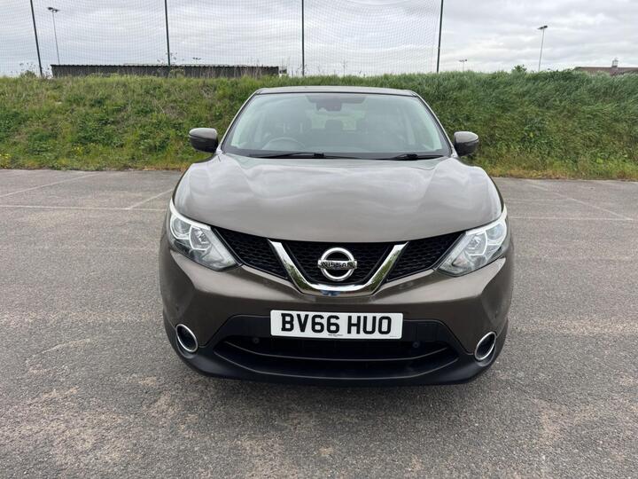 Nissan Qashqai 1.2 DIG-T Acenta 2WD Euro 6 (s/s) 5dr