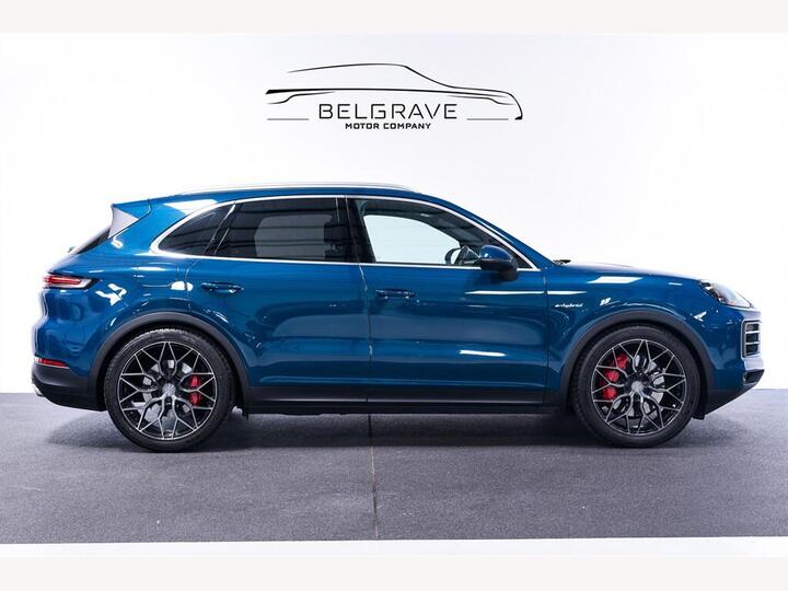 Porsche Cayenne 3.0 V6 E-Hybrid 25.9kWh TiptronicS 4WD Euro 6 (s/s) 5dr Porsche Cayenne 3.0 V6 E-Hybrid 25.9kWh TiptronicS 4WD Euro 6 (s/s) 5dr