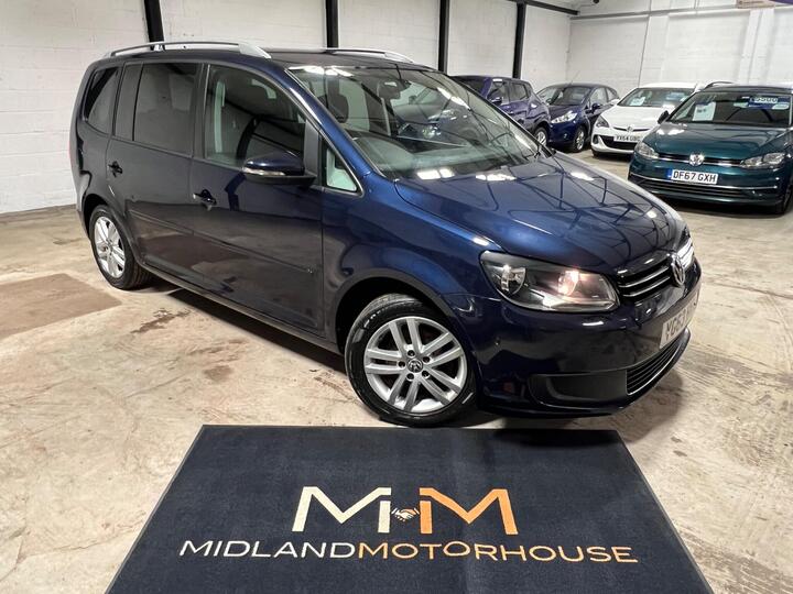 Volkswagen Touran 1.6 TDI SE Euro 5 5dr Volkswagen Touran 1.6 TDI SE Euro 5 5dr