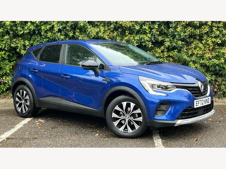 Renault CAPTUR 1.3 MHEV Evolution Euro 6 (s/s) 5dr Renault CAPTUR 1.3 MHEV Evolution Euro 6 (s/s) 5dr