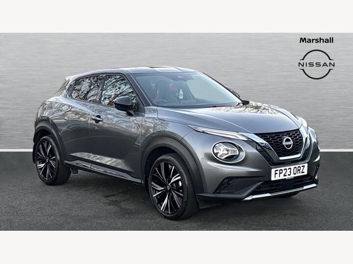 Nissan Juke 1.0 DIG-T Tekna+ Euro 6 (s/s) 5dr Nissan Juke 1.0 DIG-T Tekna+ Euro 6 (s/s) 5dr