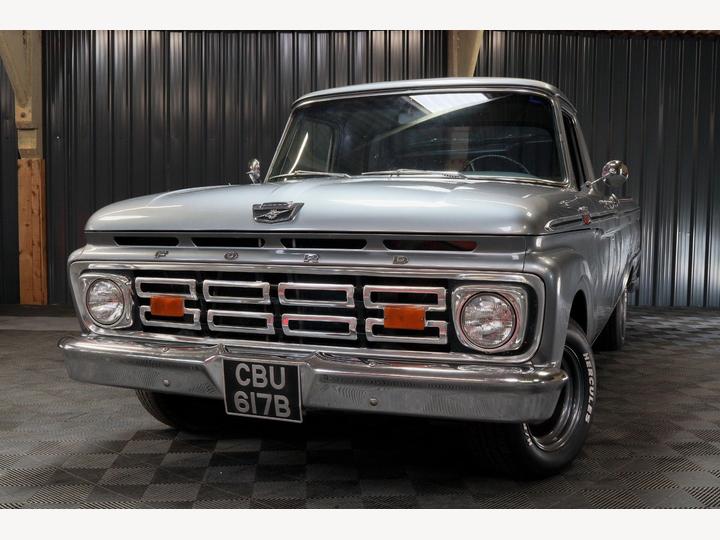 Ford F-100 5.0  BEAUTIFUL, RELIABLE TRUCK, V8 AUTO