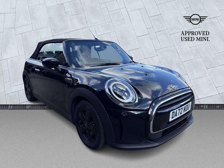 MINI Convertible 1.5 Cooper Classic Steptronic Euro 6 (s/s) 2dr MINI Convertible 1.5 Cooper Classic Steptronic Euro 6 (s/s) 2dr