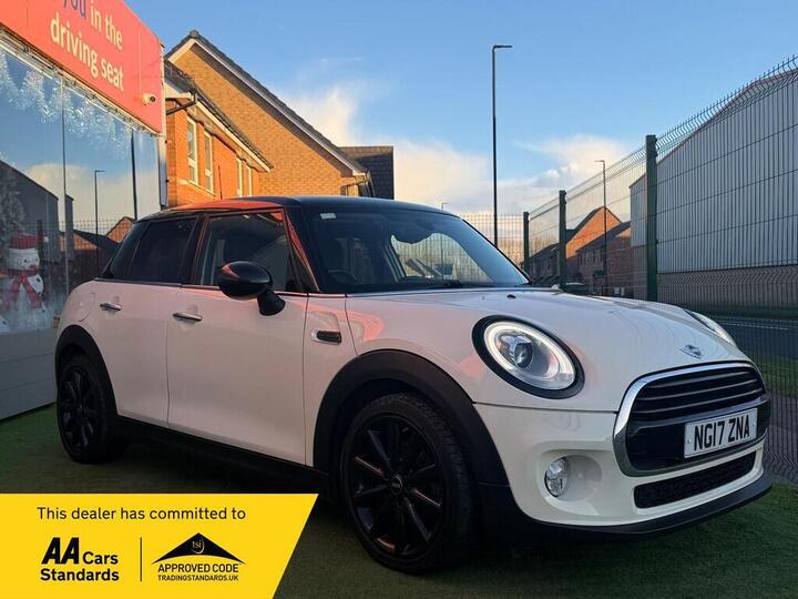 MINI Hatch 1.5 Cooper Euro 6 (s/s) 5dr