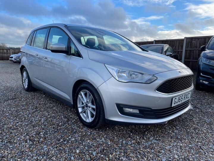Ford Grand C-Max 1.5 TDCi Zetec Euro 6 (s/s) 5dr Ford Grand C-Max 1.5 TDCi Zetec Euro 6 (s/s) 5dr