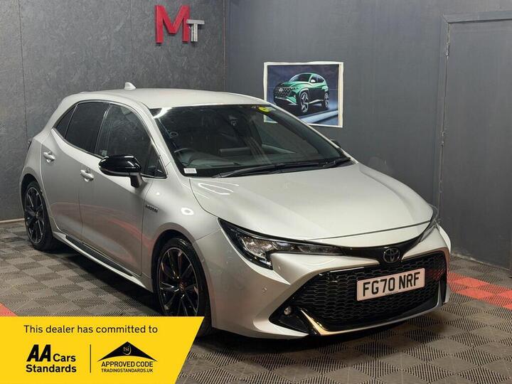 Toyota Corolla 1.8 VVT-h GR SPORT CVT Euro 6 (s/s) 5dr Toyota Corolla 1.8 VVT-h GR SPORT CVT Euro 6 (s/s) 5dr
