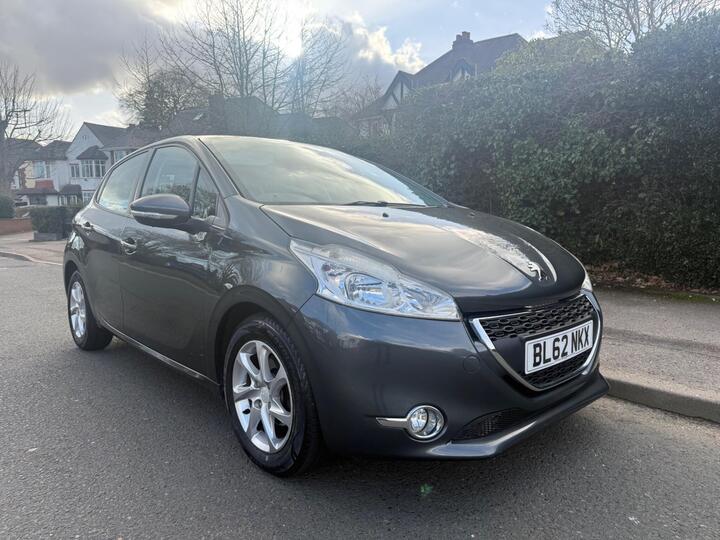 Peugeot 208 1.2 VTi Active Euro 5 5dr