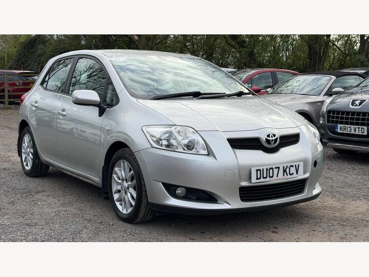 Toyota Auris 1.6 VVT-i TR 5dr