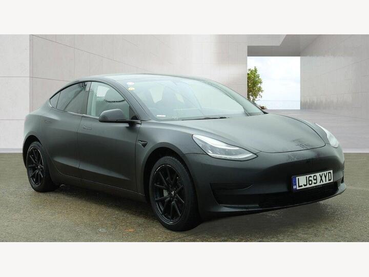 Tesla Model 3 Standard Range Plus Auto RWD 4dr