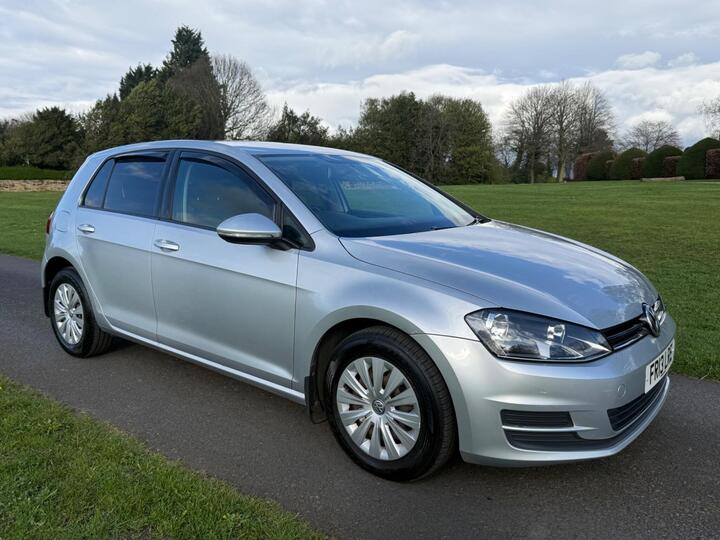 Volkswagen Golf 1.6 TDI BlueMotion Tech S Euro 5 (s/s) 5dr