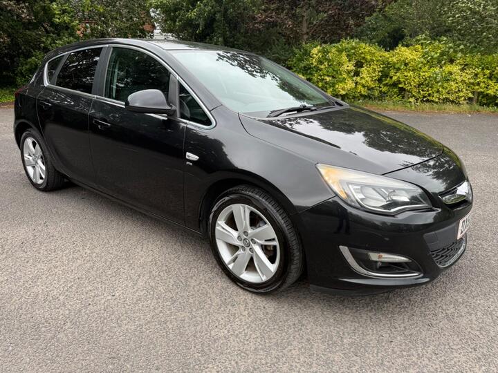 Vauxhall Astra 1.4T 16v SRi Euro 5 5dr