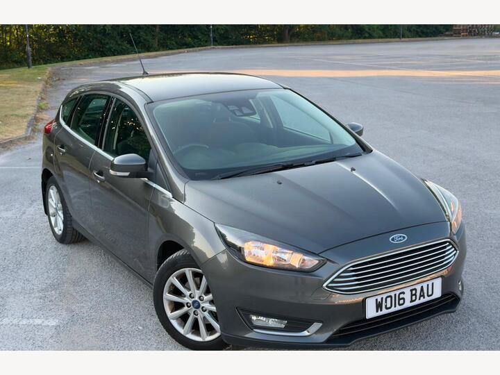 Ford Focus 1.0T EcoBoost Titanium Euro 6 (s/s) 5dr