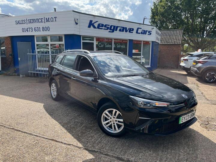 MG MG5 61.1kWh SE Long Range Auto 5dr