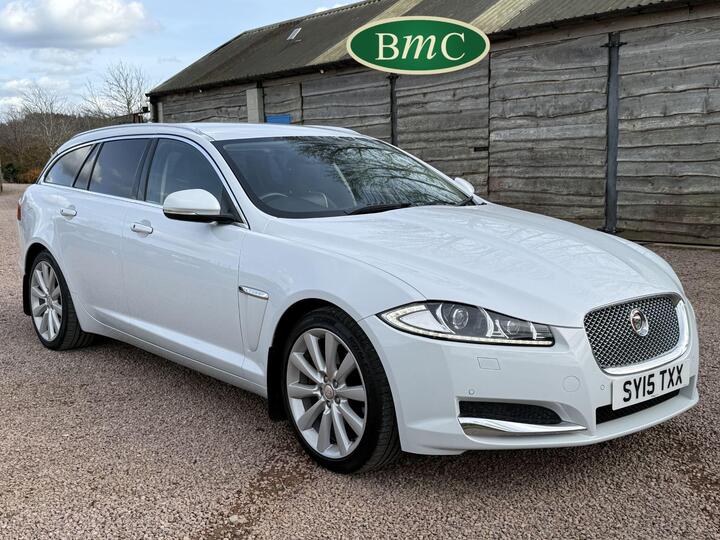 Jaguar XF 2.2d Portfolio Sportbrake Auto Euro 5 (s/s) 5dr