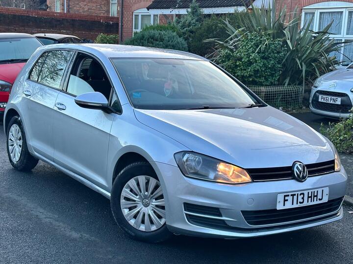 Volkswagen Golf 1.2 TSI BlueMotion Tech S Euro 5 (s/s) 5dr