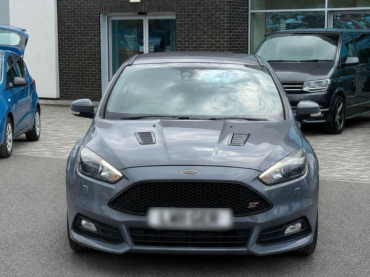 Ford Focus 2.0T EcoBoost ST-3 Euro 6 (s/s) 5dr
