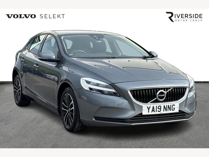 Volvo V40 2.0 T2 GPF Momentum Nav Plus Euro 6 (s/s) 5dr