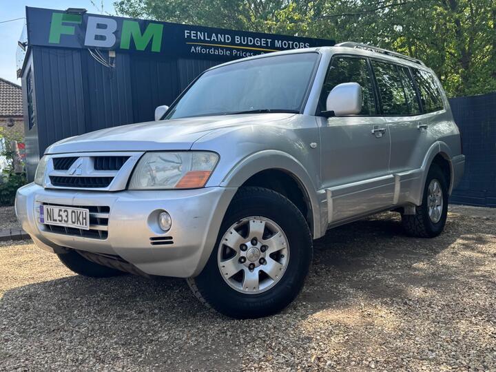 Mitsubishi Shogun 3.2 DI-D Elegance 5dr