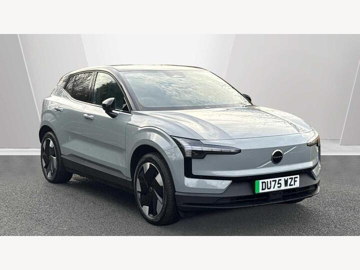 Volvo EX30 Single Motor Extended Range 69kWh Plus Auto 5dr