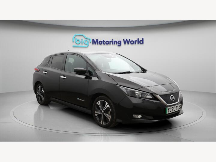 Nissan Leaf 40kWh N-Connecta Auto 5dr