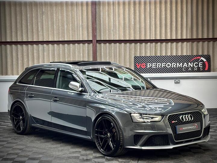 Audi RS4 Avant 4.2 FSI V8 S Tronic Quattro Euro 5 5dr