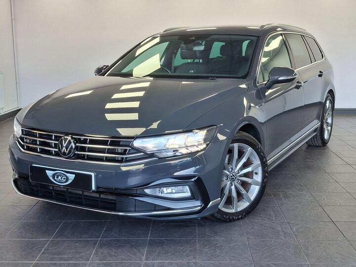 Volkswagen Passat 2.0 TDI EVO R-Line DSG Euro 6 (s/s) 5dr Volkswagen Passat 2.0 TDI EVO R-Line DSG Euro 6 (s/s) 5dr