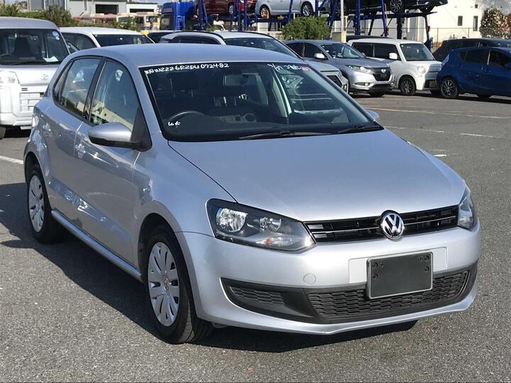 Volkswagen Polo 1.2 TSI BlueMotion Tech SE DSG Euro 6 (s/s) 5dr Volkswagen Polo 1.2 TSI BlueMotion Tech SE DSG Euro 6 (s/s) 5dr