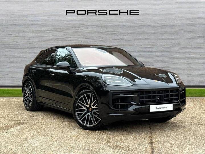 Porsche Cayenne 3.0 V6 E-Hybrid 25.9kWh Black Edition TiptronicS 4WD Euro 6 (s/s) 5dr