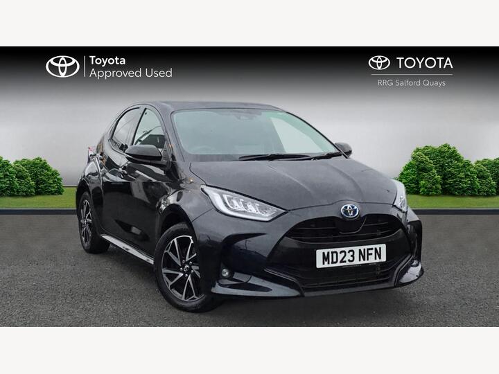 Toyota Yaris 1.5 VVT-h Design E-CVT Euro 6 (s/s) 5dr