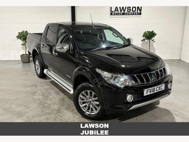 Mitsubishi L200 2.4 DI-D DC Warrior 4WD Euro 6 4dr Mitsubishi L200 2.4 DI-D DC Warrior 4WD Euro 6 4dr