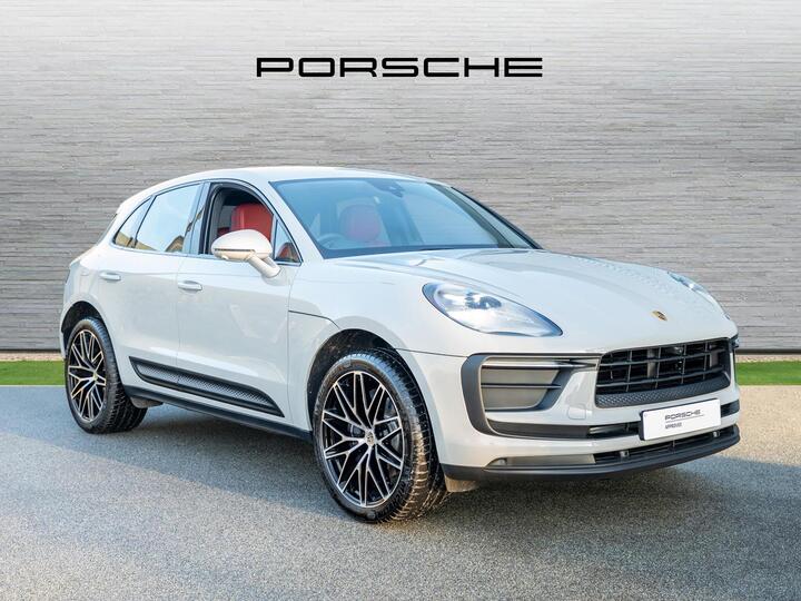 Porsche Macan 2.0T PDK 4WD Euro 6 (s/s) 5dr