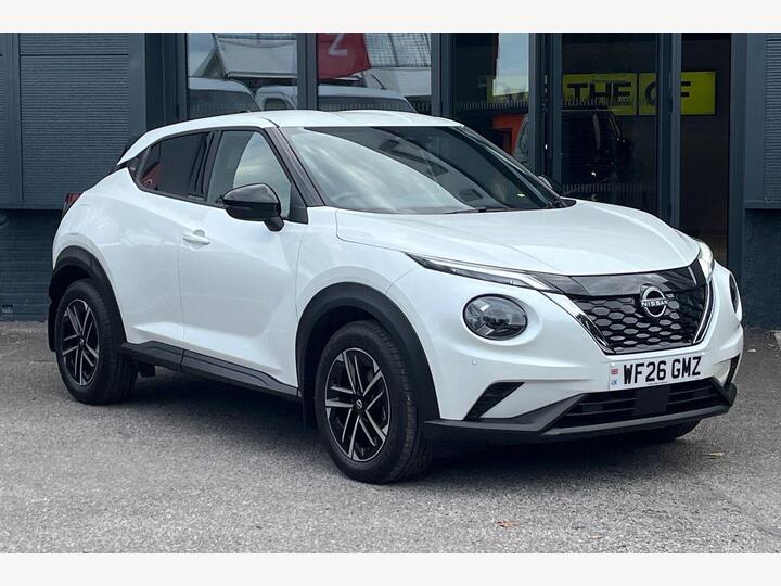 Nissan Juke 1.6 N-Connecta Auto Euro 6 5dr