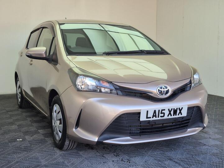 Toyota Yaris 1.33 Dual VVT-i Icon Hatchback 5dr Petrol Multidrive S Euro 6 (Safety Sense) (99 Ps)