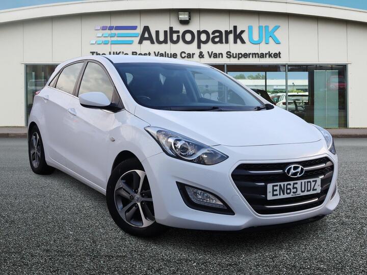 Hyundai I30 1.4 Blue Drive SE Euro 6 (s/s) 5dr Hyundai I30 1.4 Blue Drive SE Euro 6 (s/s) 5dr