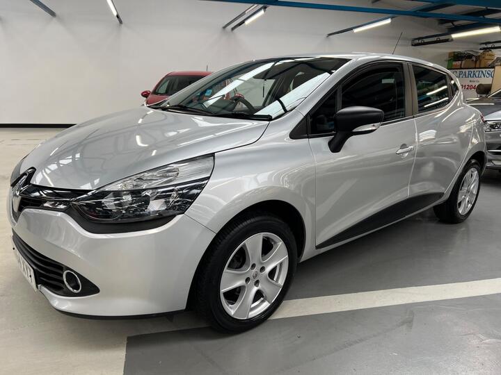 Renault Clio 1.2 16V Expression + Euro 5 5dr