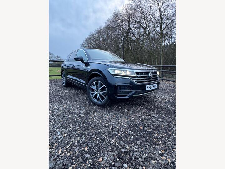 Volkswagen TOUAREG 3.0 TDI V6 R-Line Tiptronic 4Motion Euro 6 (s/s) 5dr
