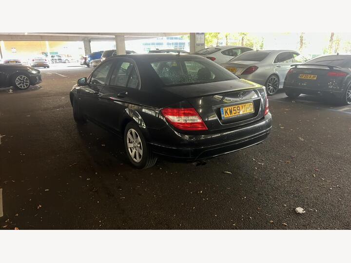 Mercedes-Benz C Class 1.8 C180 BlueEfficiency SE Auto Euro 5 4dr