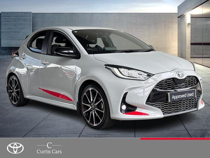 Toyota Yaris 1.5 VVT-h GR SPORT E-CVT Euro 6 (s/s) 5dr