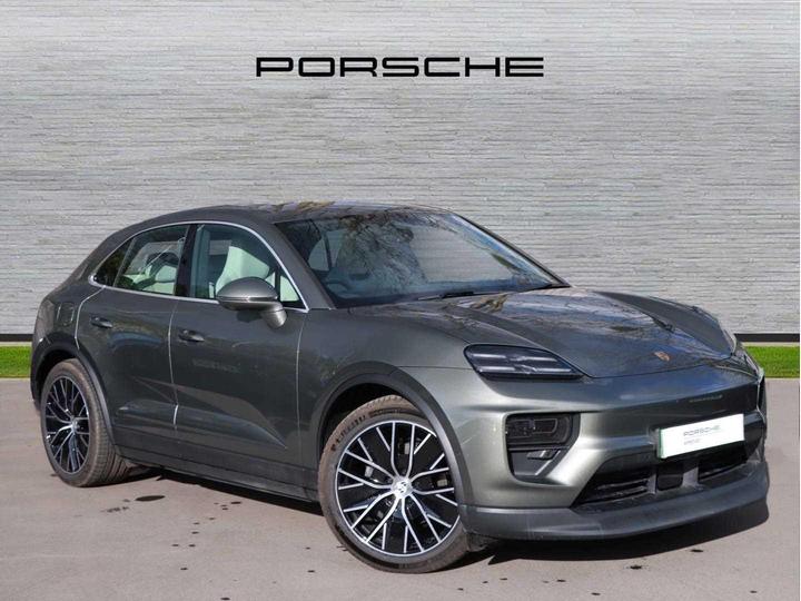 Porsche Macan 100kWh 4 Auto 4WD 5dr