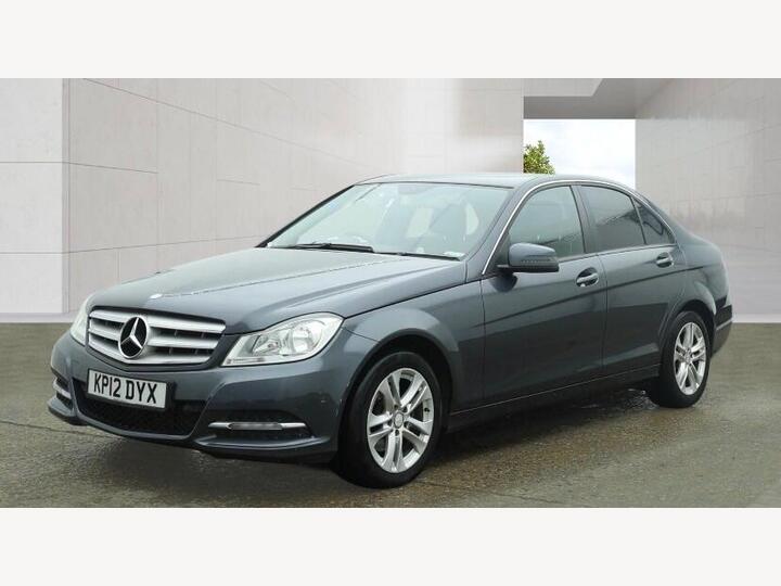 Mercedes-Benz C Class 1.6 C180 BlueEfficiency Executive SE G-Tronic+ Euro 5 (s/s) 4dr