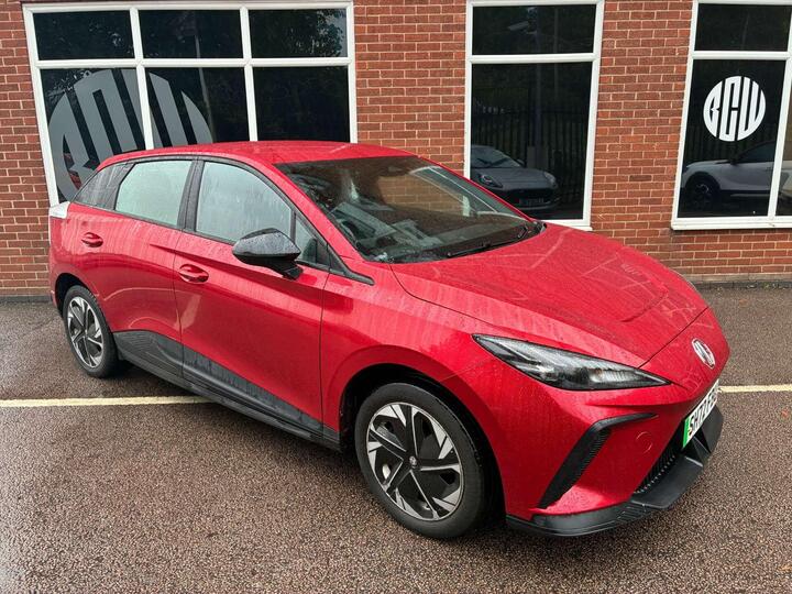 MG 4 51kWh SE Auto 5dr