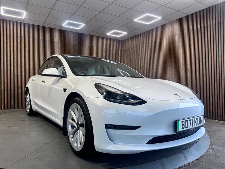 Tesla Model 3 (Dual Motor) Long Range Auto 4WDE 4dr