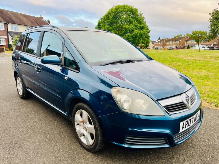 Vauxhall Zafira 1.8 16V Club Easytronic Euro 4 5dr Vauxhall Zafira 1.8 16V Club Easytronic Euro 4 5dr