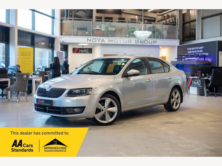 Skoda OCTAVIA 2.0 TDI Elegance DSG Euro 5 (s/s) 5dr