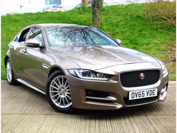 Jaguar XE 2.0d R-Sport Auto Euro 6 (s/s) 4dr