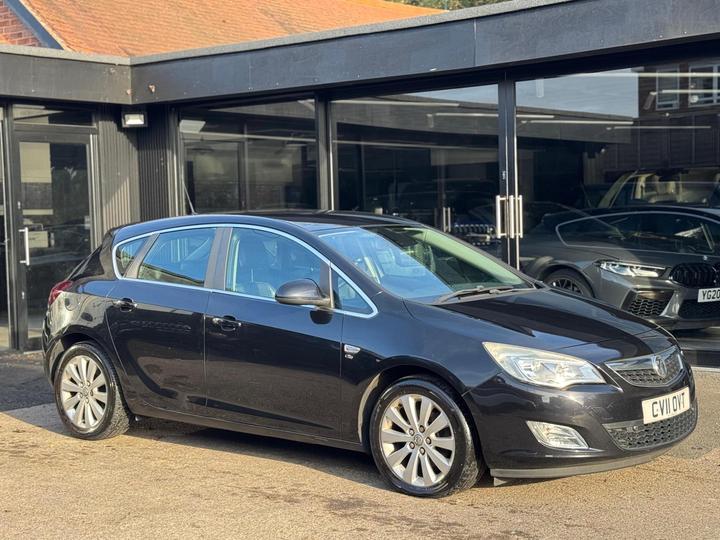 Vauxhall Astra 1.7 CDTi EcoFLEX Elite Euro 5 5dr