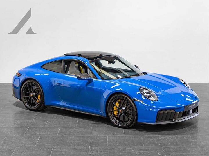 Porsche 911 3.6 T-Hybrid 992 Carrera 4 GTS PDK 4WD Euro 6 (s/s) 2dr